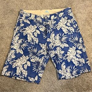 Tommy Bahama Women's Size S Cotton Printed Shorts- leaf print